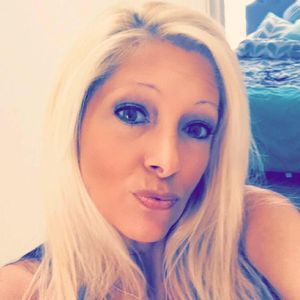 Meet your Posher, Joann